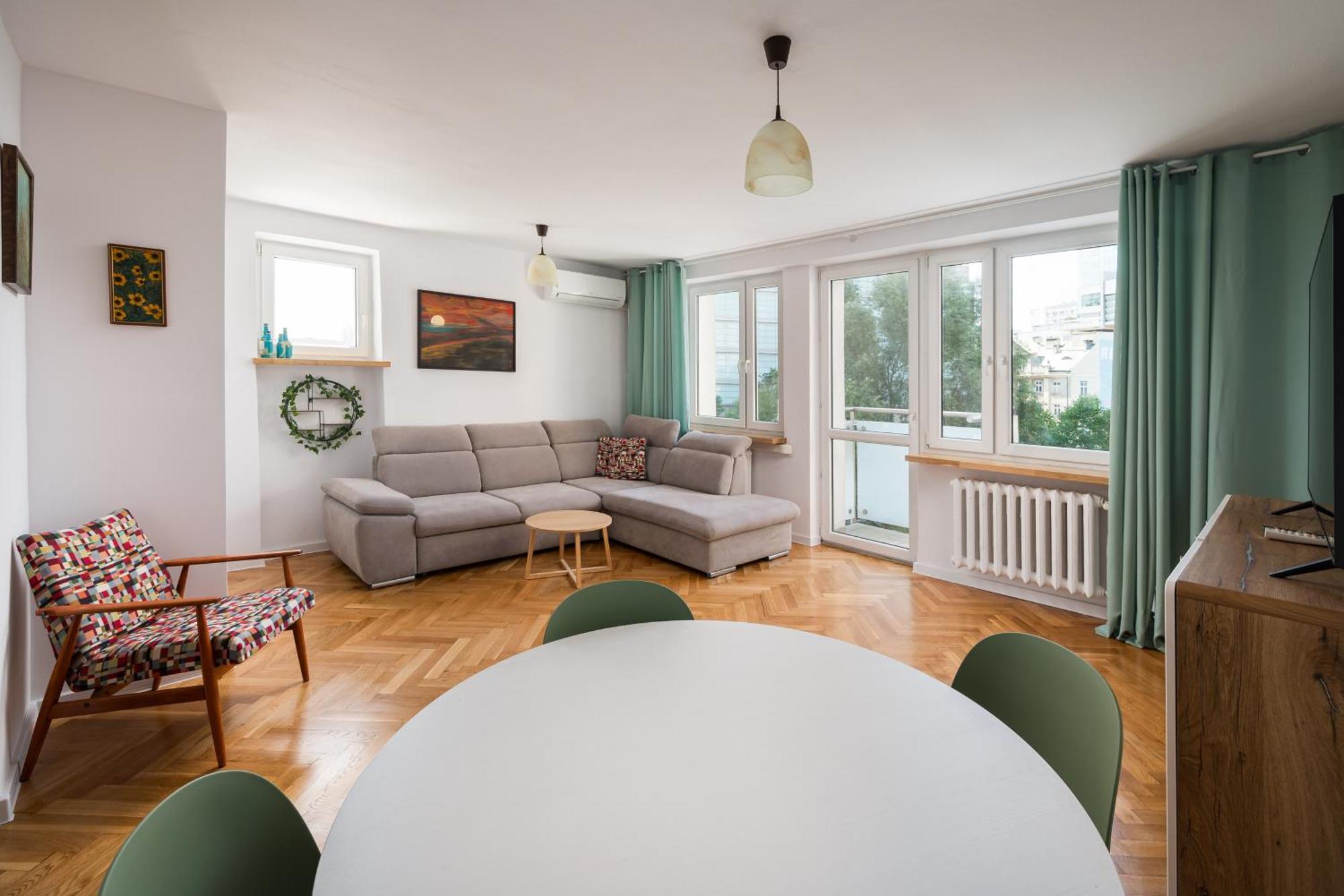 Apartment Metro Swietokrzyska View