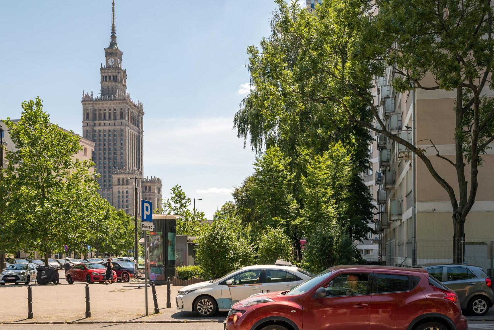 Metro Swietokrzyska View Apartment